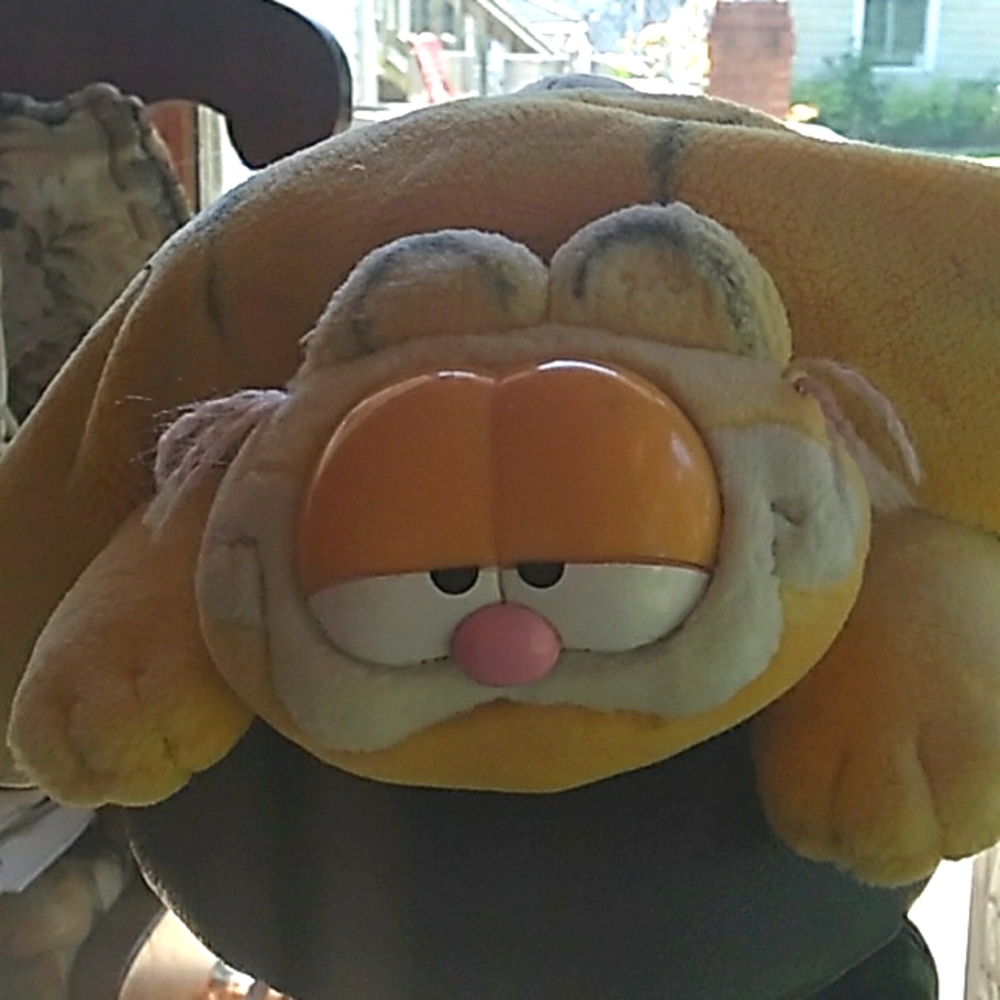 GARFIELD